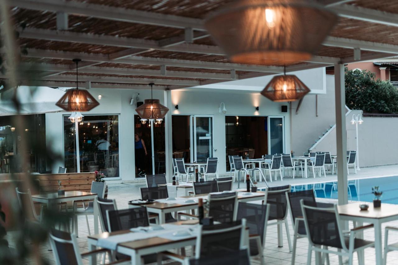 Апарт отель Dominoes Corfu Ипсос Экстерьер фото